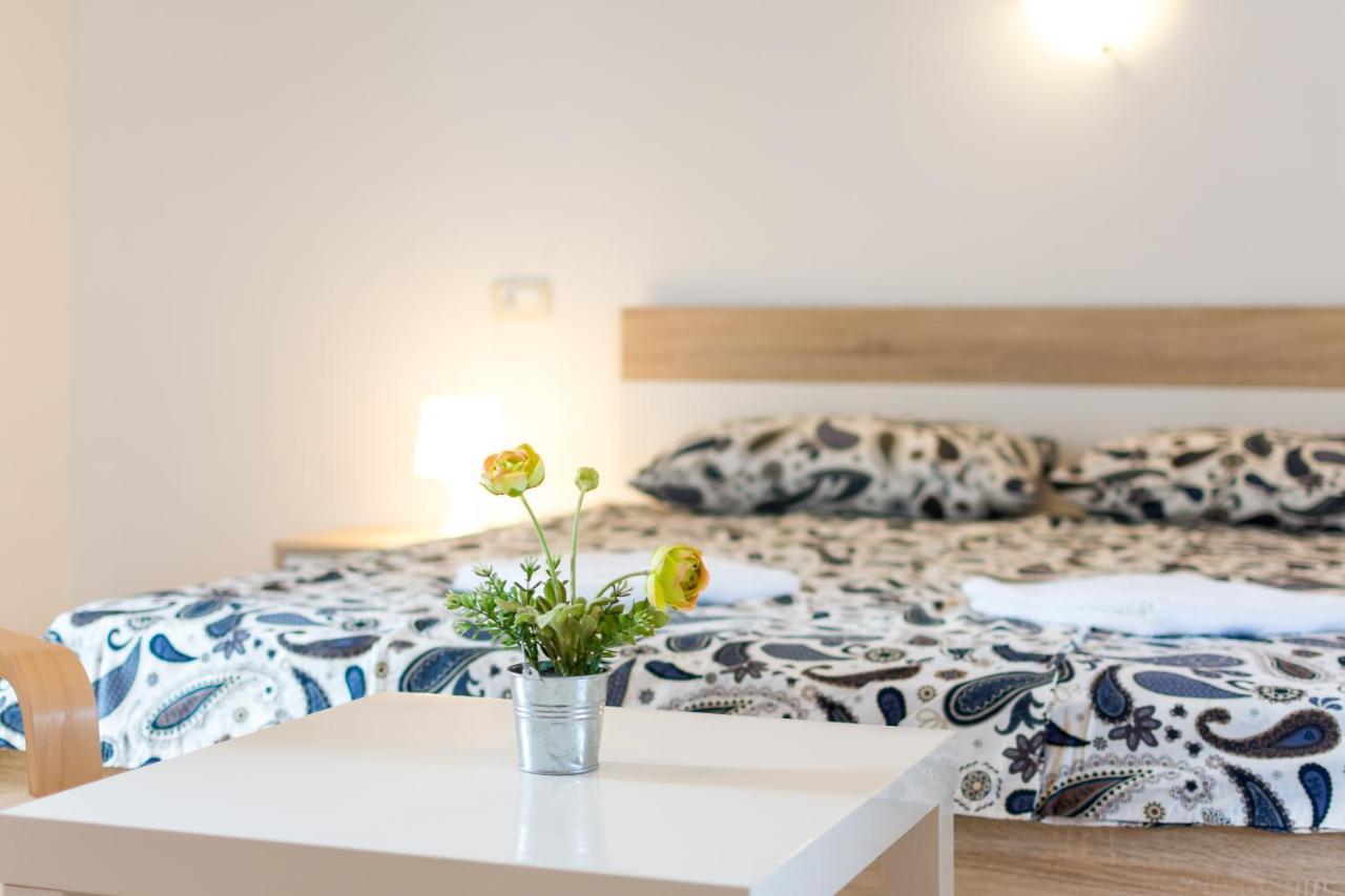 Holiday Home Olga With Pool &Pet Friendly Пула Екстериор снимка