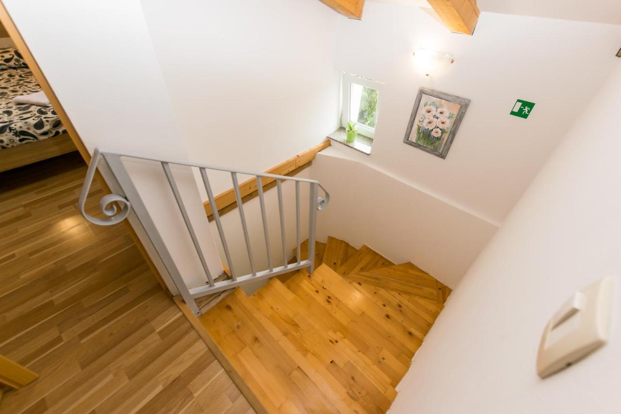 Holiday Home Olga With Pool &Pet Friendly Пула Екстериор снимка